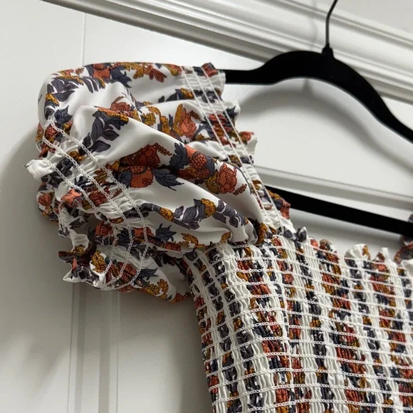 O.P.T Floral Puff Sleeve Maxi Dress - Picture 6 of 9